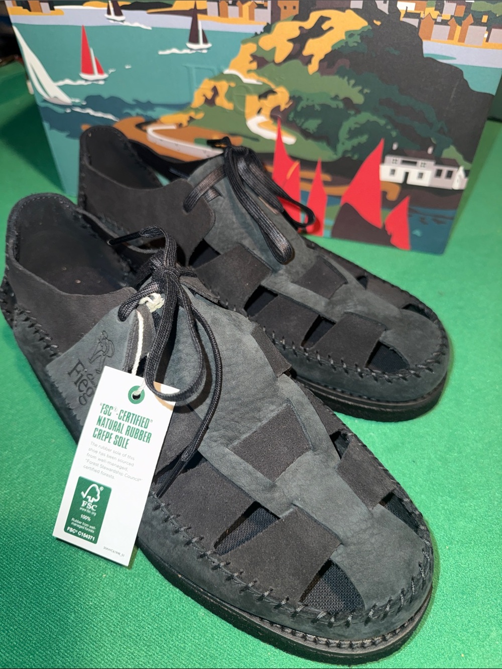 Clarks Men’s Black Suede Fisherman-Style Sandals